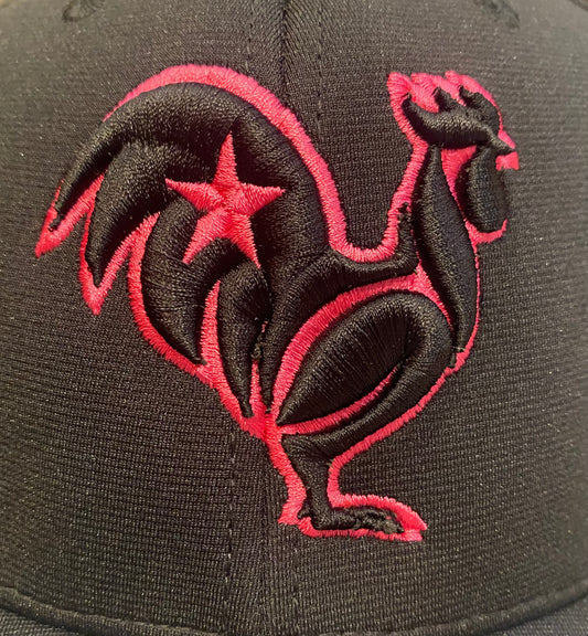 Black rooster with pink outline & star, black hat